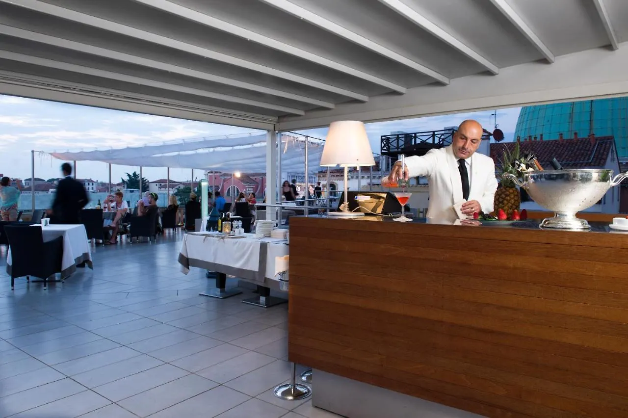 Hotel Carlton On The Grand Canal Венеция
