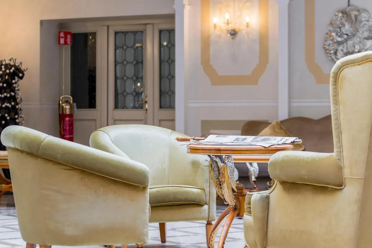 Hotel Carlton On The Grand Canal Venice Italy