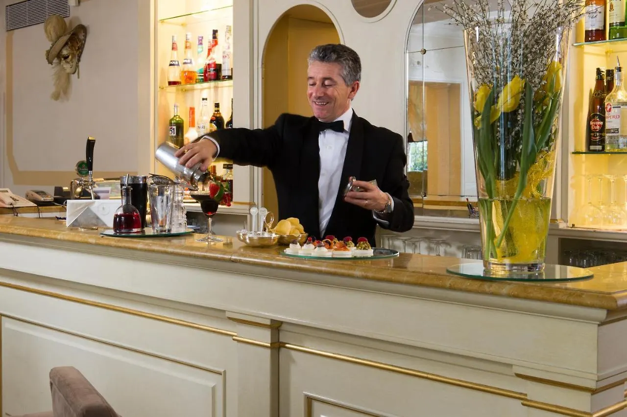 Hotel Carlton On The Grand Canal Venice