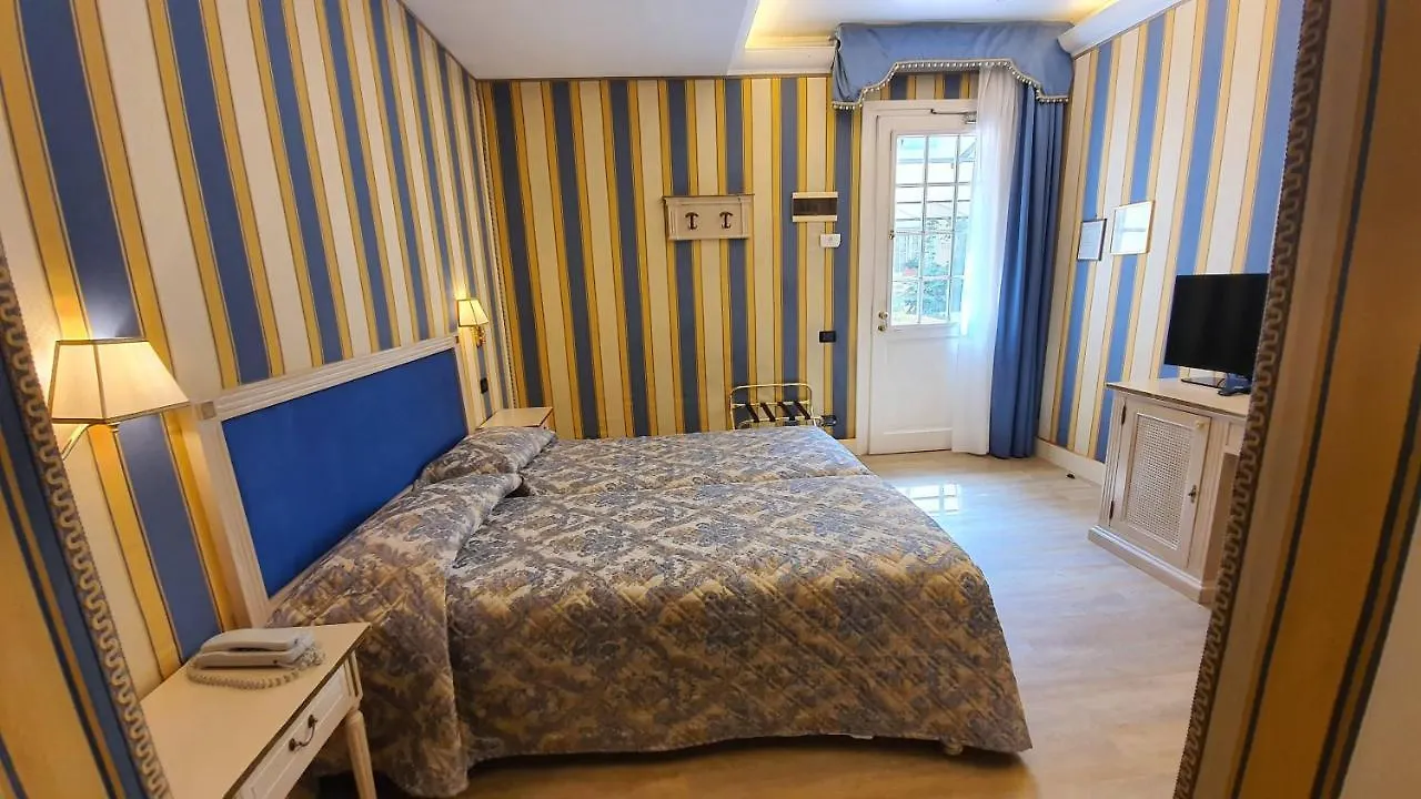 Hotel Carlton On The Grand Canal Venice 4*,  Italy