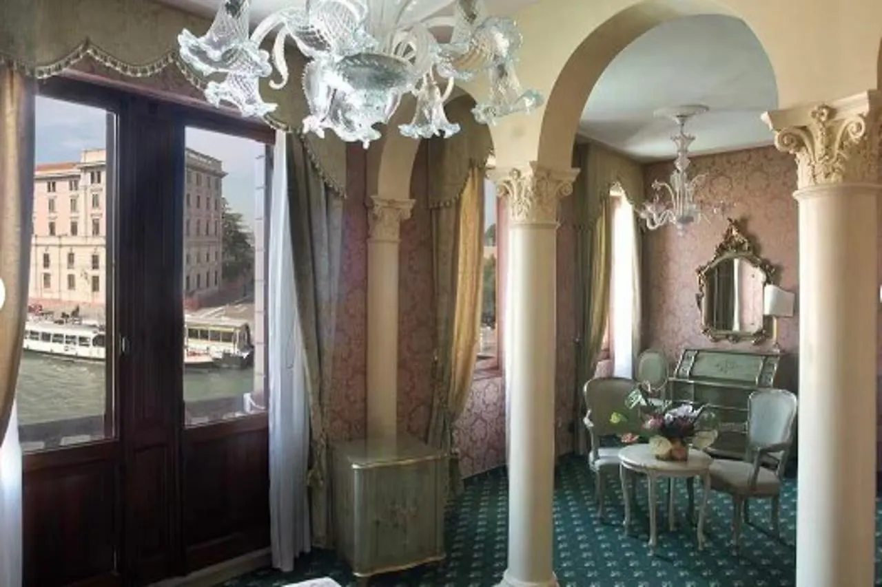Hotel Carlton On The Grand Canal Venice Italy