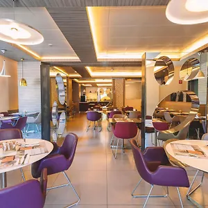 https://mercure-roma-centro-colosseo.it-romehotels.com