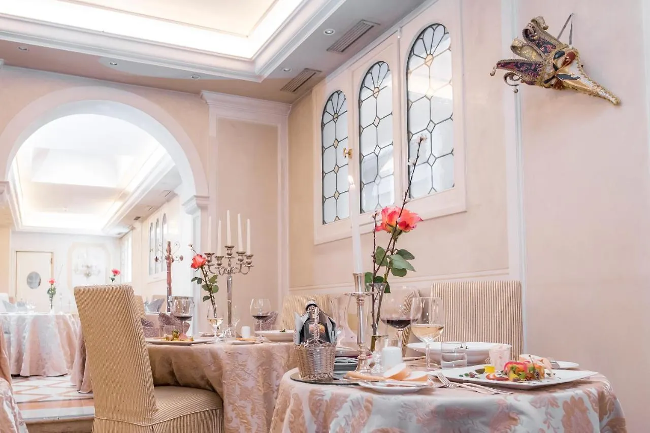 Hotel Carlton On The Grand Canal Venice